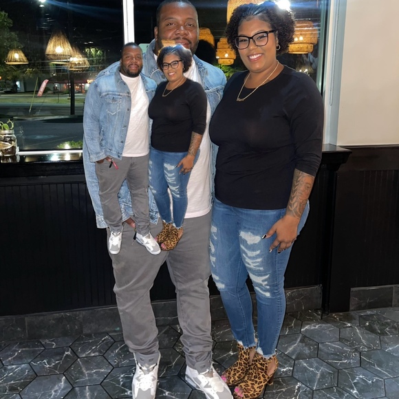 Meet your Posher, Marcus - Picture 1 of 1